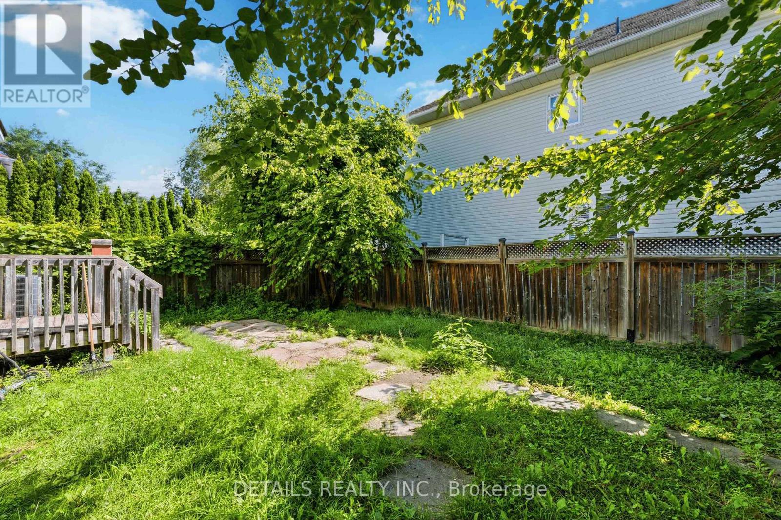 3 Gateshead Avenue, Ottawa, Ontario  K2K 2G3 - Photo 3 - X13613646