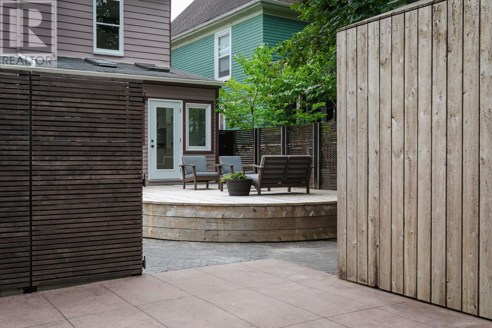 1890 Vernon Street, Halifax, Nova Scotia  B3H 3N7 - Photo 43 - 202618883