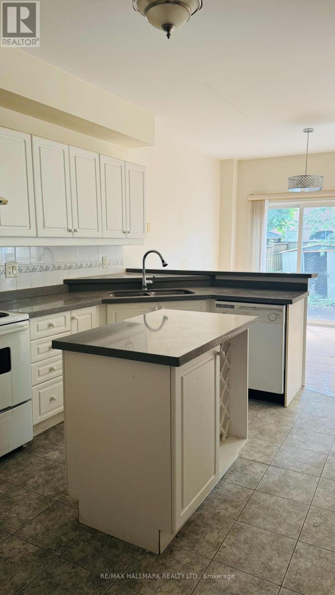 47 Futura Avenue, Richmond Hill, Ontario  L4S 1S8 - Photo 9 - N13611226
