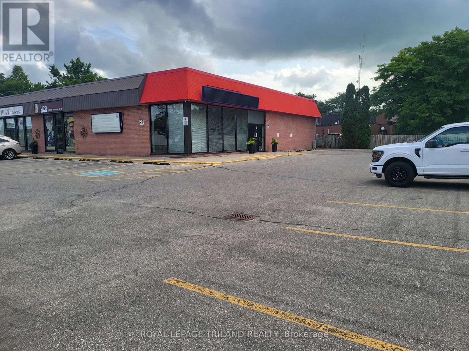 8 - 24 First Avenue, St. Thomas, Ontario  N5R 4M5 - Photo 18 - X13608104