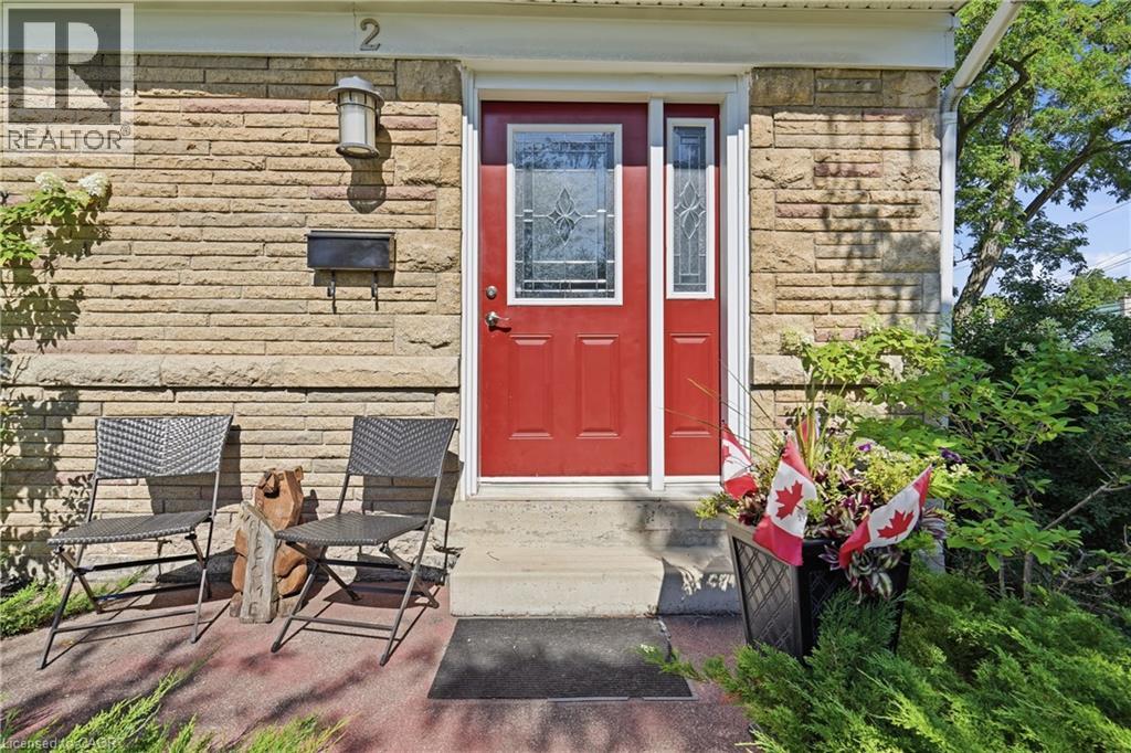 2 Aintree Court, Hamilton, Ontario  L8K 4R9 - Photo 5 - 40851718