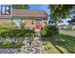2 AINTREE Court, hamilton, Ontario