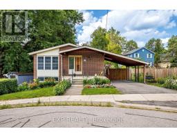 30 HARRISON AVENUE, Aurora, Ontario