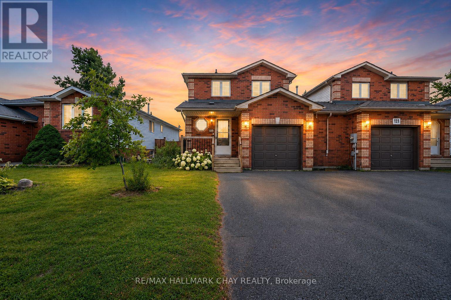 109 Wessenger Drive, Barrie, Ontario  L4N 8P5 - Photo 1 - S13613604
