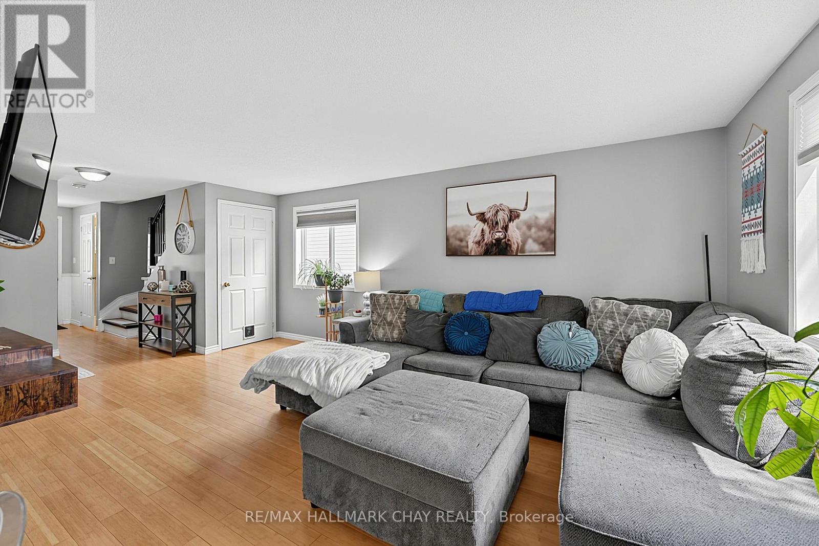 109 Wessenger Drive, Barrie, Ontario  L4N 8P5 - Photo 9 - S13613604