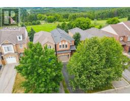 92 SENATOR WAY, Caledon, Ontario