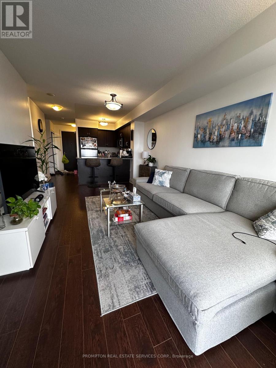 1206 - 1060 Sheppard Avenue W, Toronto, Ontario  M3J 0G7 - Photo 5 - W13596524