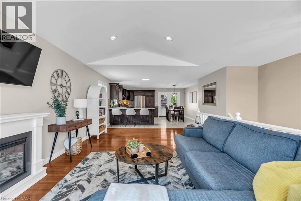 830 Revland Drive, Tecumseh, Ontario  N8N 5B2 - Photo 6 - 40844176