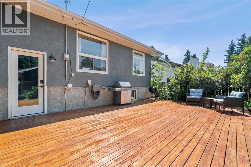 10619 Oakmoor Way Sw, Calgary, Alberta  T2W 1S7 - Photo 27 - A2329198