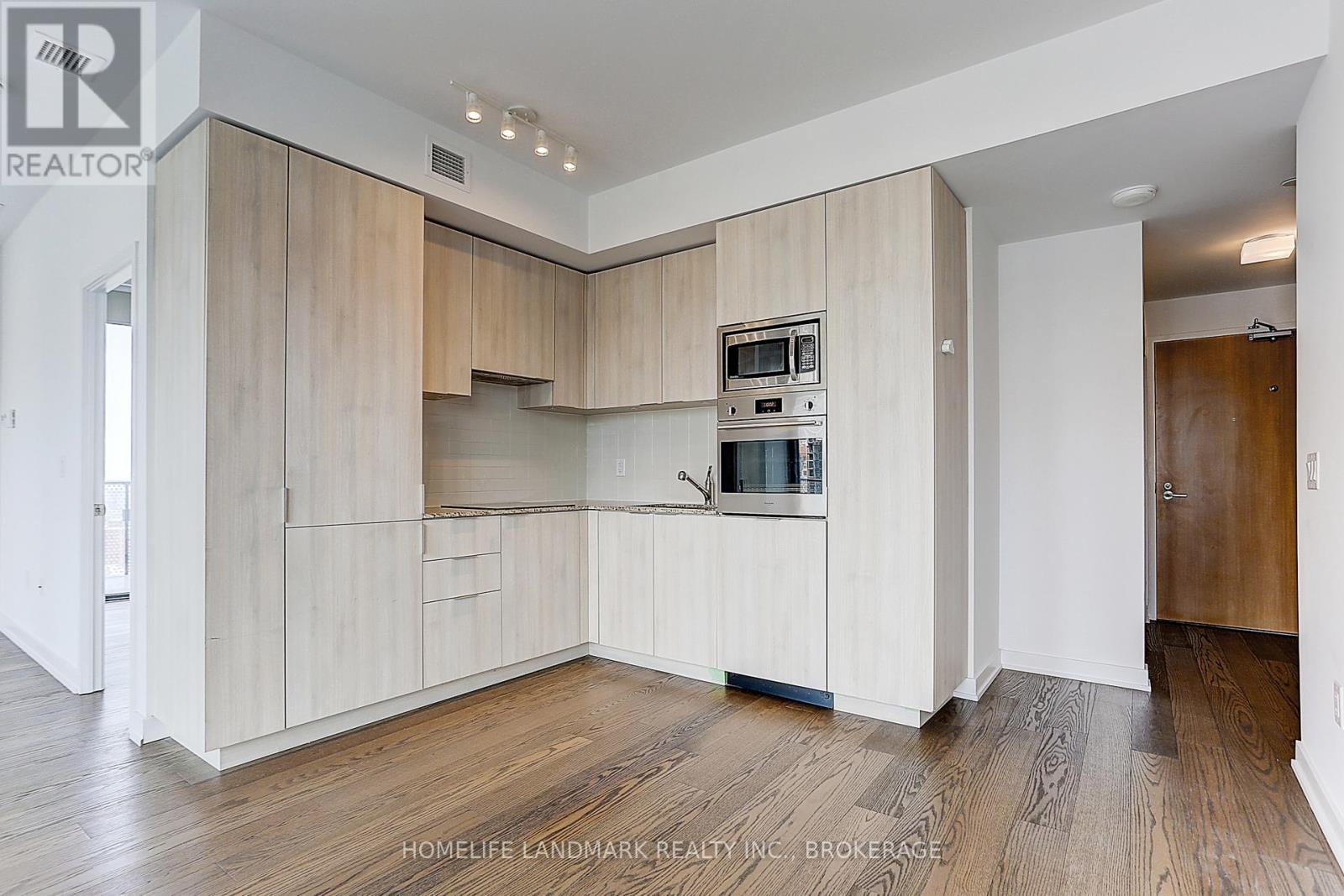 2911 - 11 Wellesley Street, Toronto, Ontario  M4Y 1E8 - Photo 8 - C13601202
