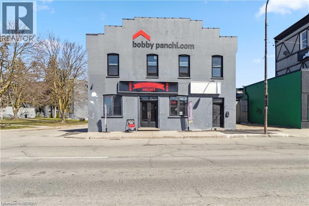 14 Dalhousie Street, Brantford, Ontario  N3T 2H7 - Photo 2 - 40851715
