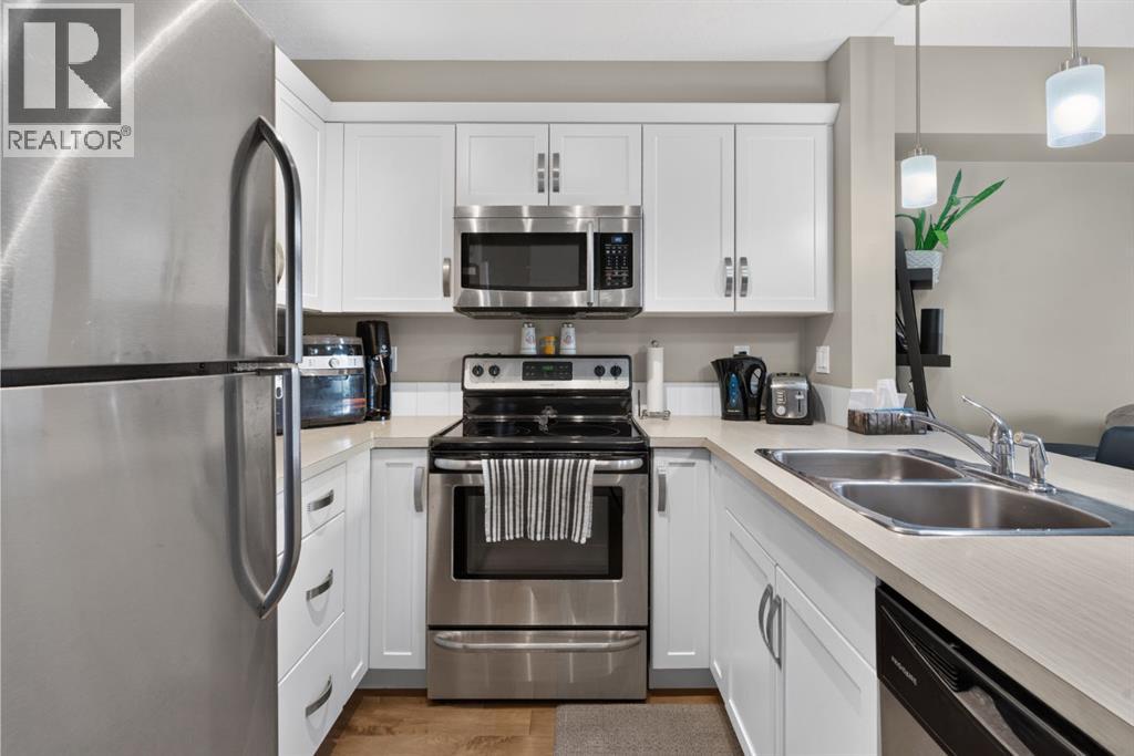 204, 406 Cranberry Park SE, Calgary, Alberta T3M 1Y9 - Photo 9 - A2329976