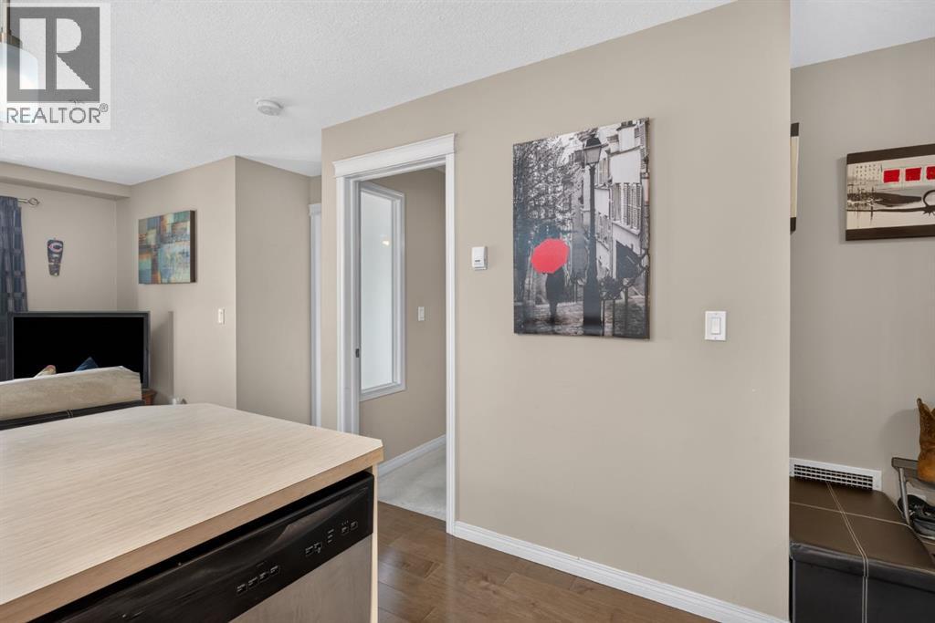 204, 406 Cranberry Park SE, Calgary, Alberta T3M 1Y9 - Photo 18 - A2329976