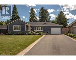 86 CUMMING Court, Ancaster, Ontario
