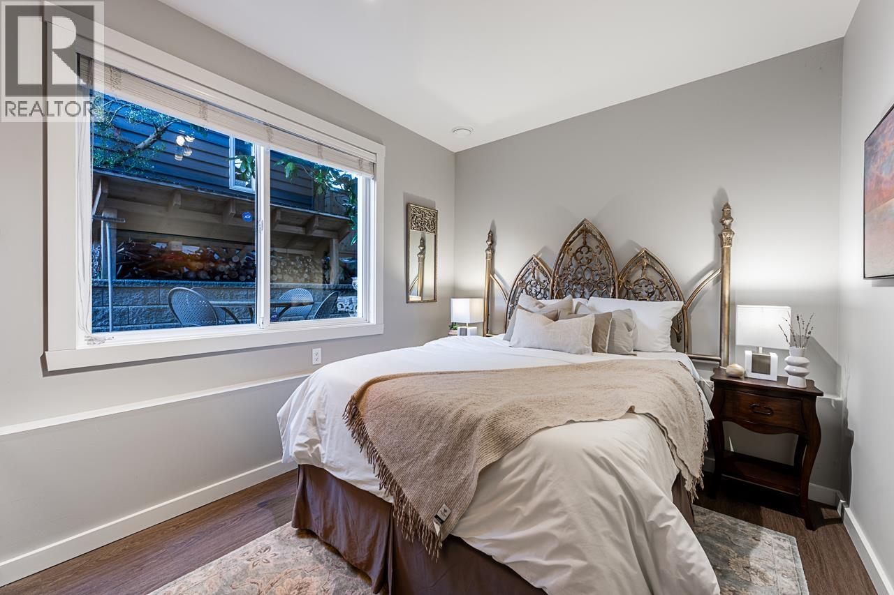 1075 Esplanade Avenue, West Vancouver, British Columbia  V7T 1G2 - Photo 13 - R3150541
