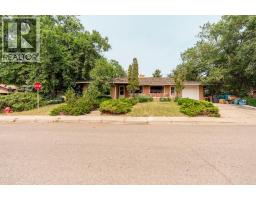 1301 15 Avenue S, Lethbridge, Alberta