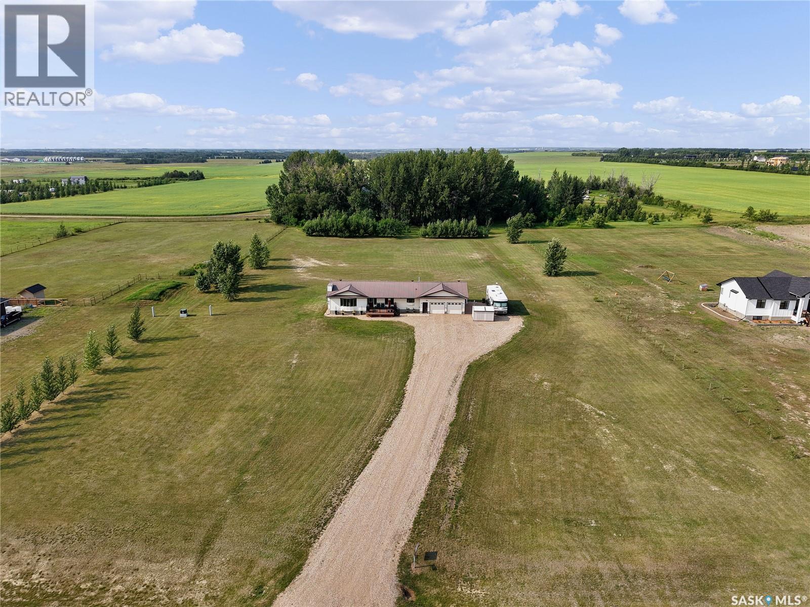 97 Rider Place, Dundurn Rm No. 314, Saskatchewan  S7K 3J8 - Photo 2 - SK043770