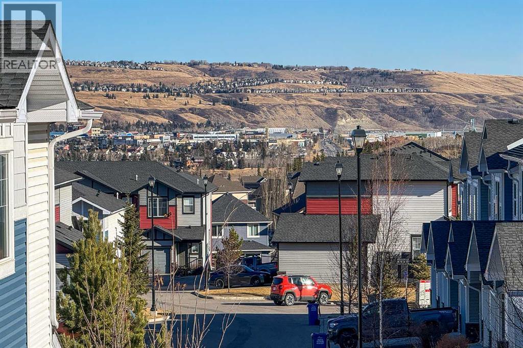 108 Jumping Pound Common, Cochrane, Alberta  T4C 2L1 - Photo 19 - A2326797