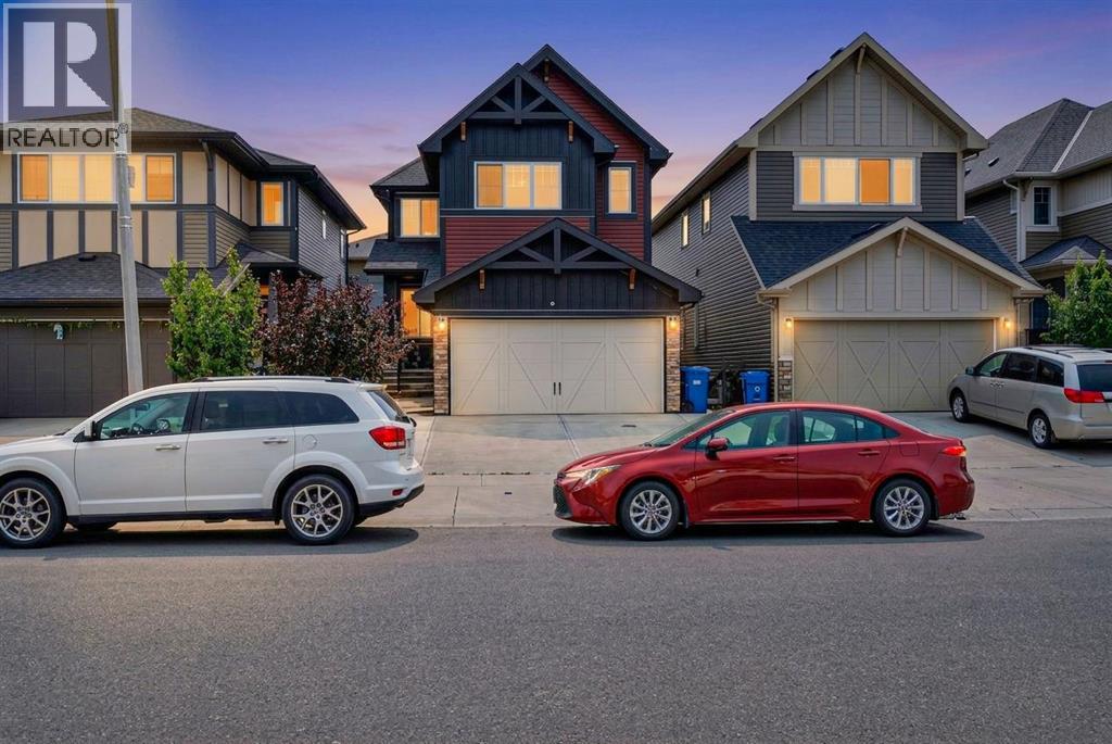 45 Saddlestone Drive NE, Calgary, Alberta