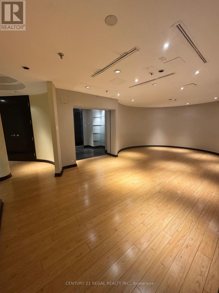 200 - 622 College Street, Toronto, Ontario  M6G 1B4 - Photo 4 - C13603732