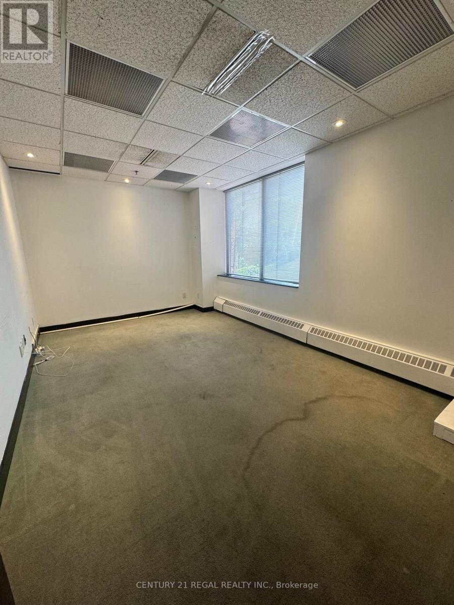 200 - 622 College Street, Toronto, Ontario  M6G 1B4 - Photo 11 - C13603732