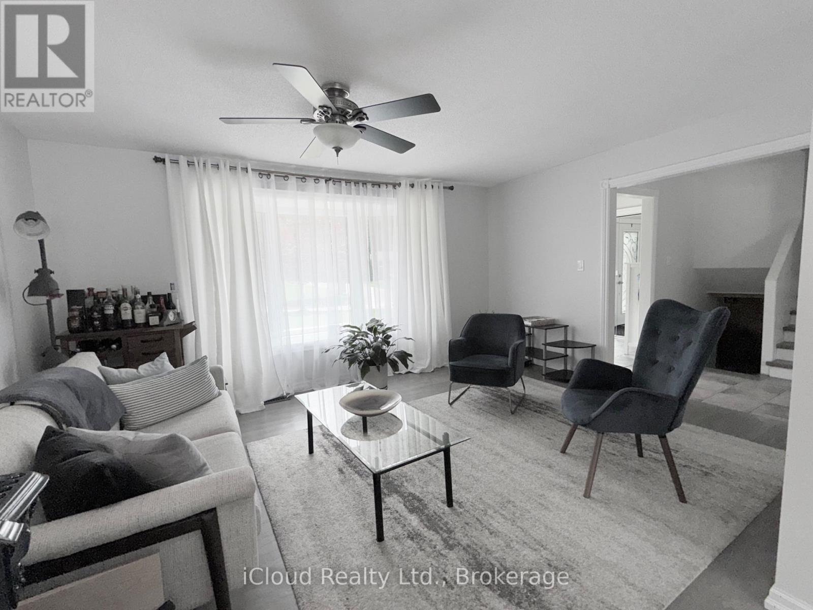 9 Anchor Court, East Gwillimbury, Ontario  L9N 1G1 - Photo 9 - N13610698
