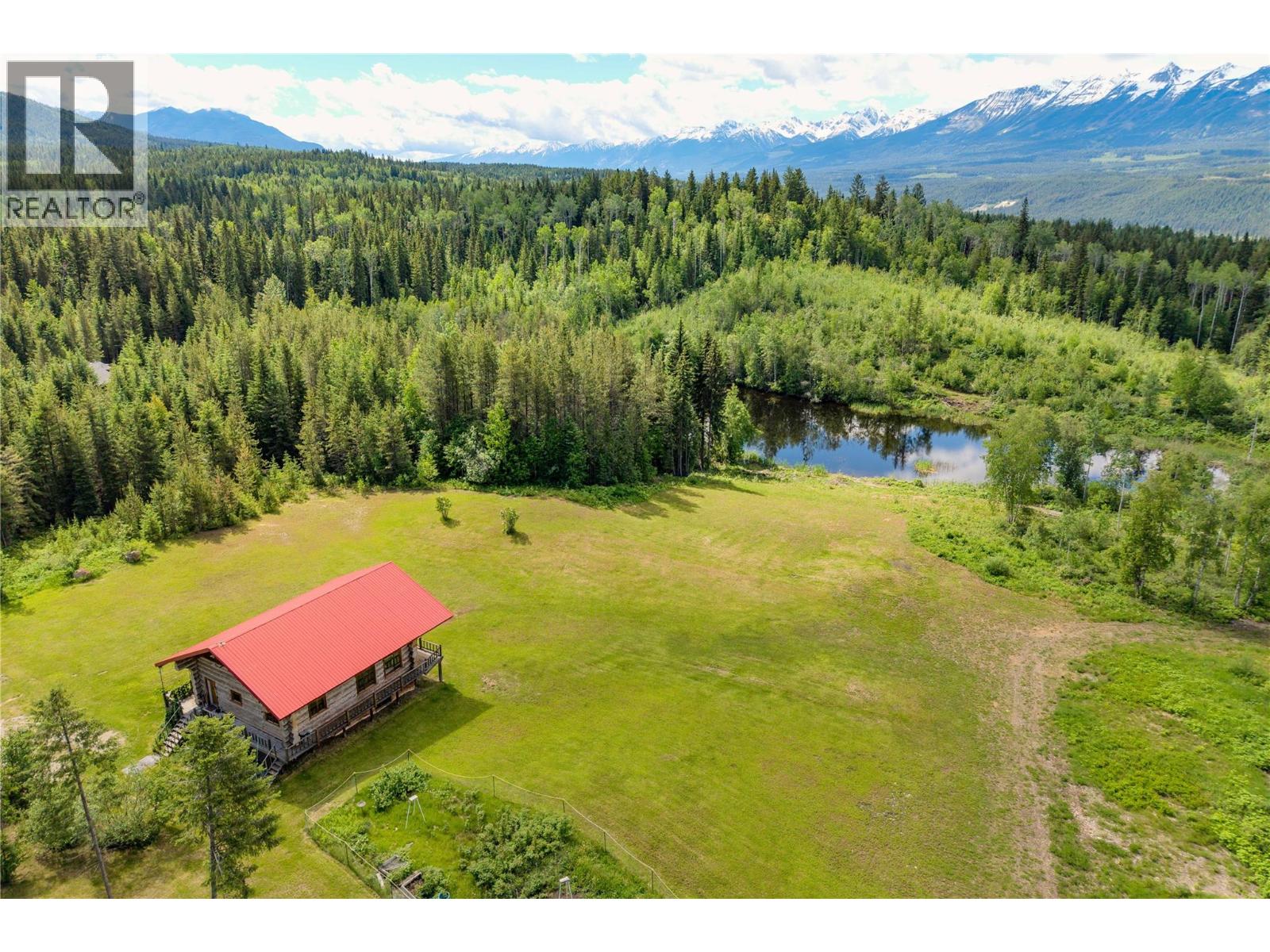 1360 Adolph Johnson Road, Golden, British Columbia