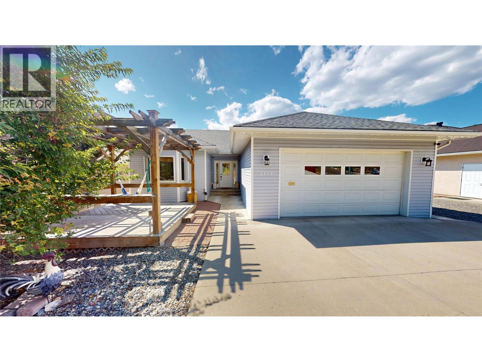 3329 Mt Fisher Drive, Cranbrook, British Columbia  V1C 6N6 - Photo 1 - 10396086