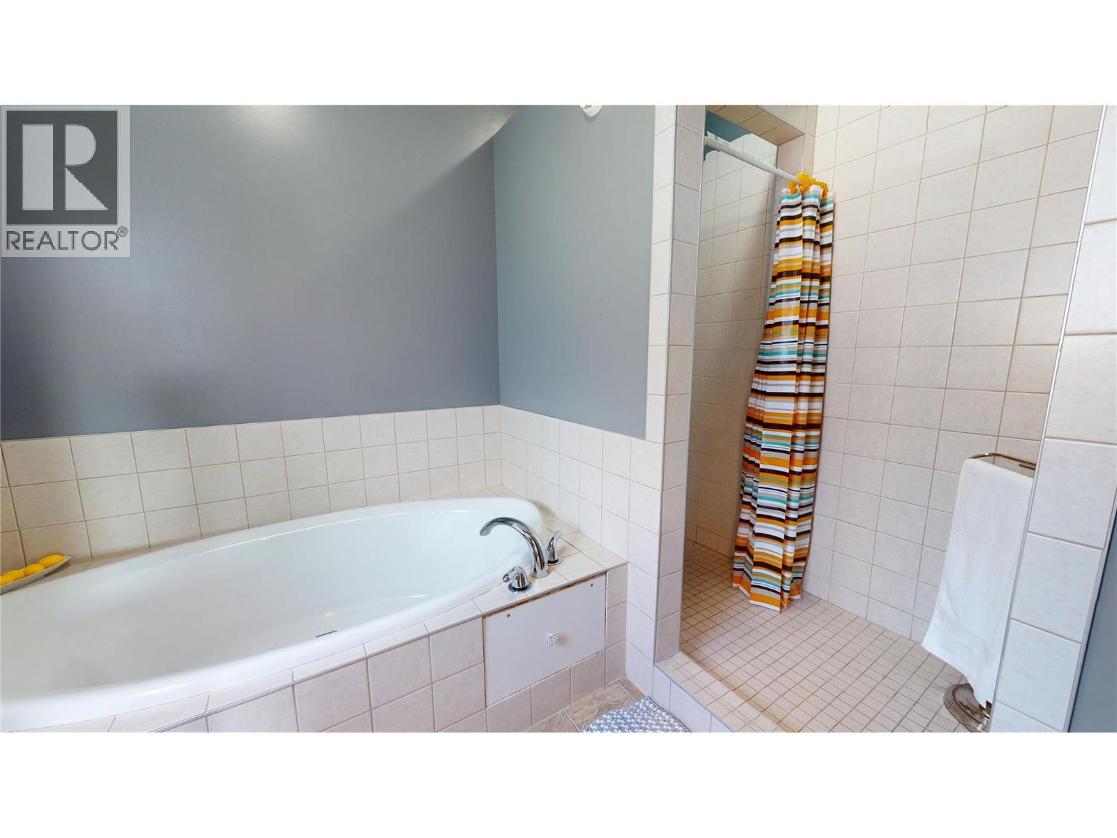 3329 Mt Fisher Drive, Cranbrook, British Columbia  V1C 6N6 - Photo 18 - 10396086