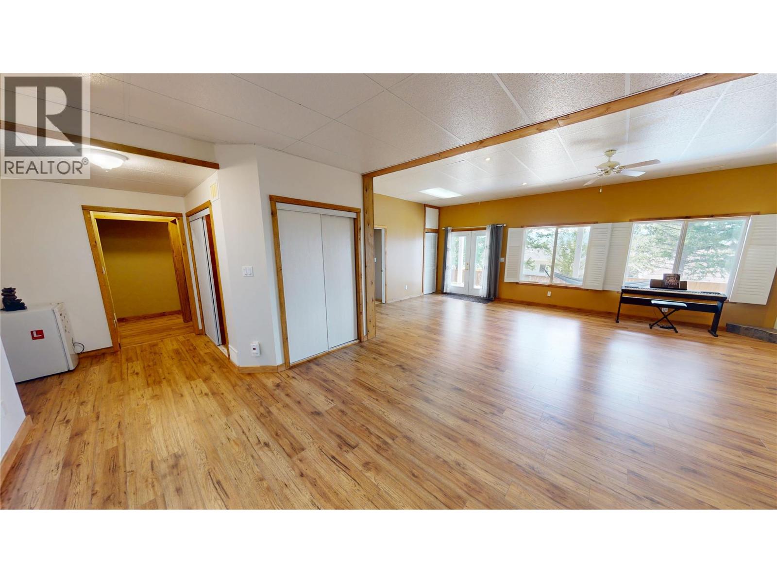 3329 Mt Fisher Drive, Cranbrook, British Columbia  V1C 6N6 - Photo 21 - 10396086