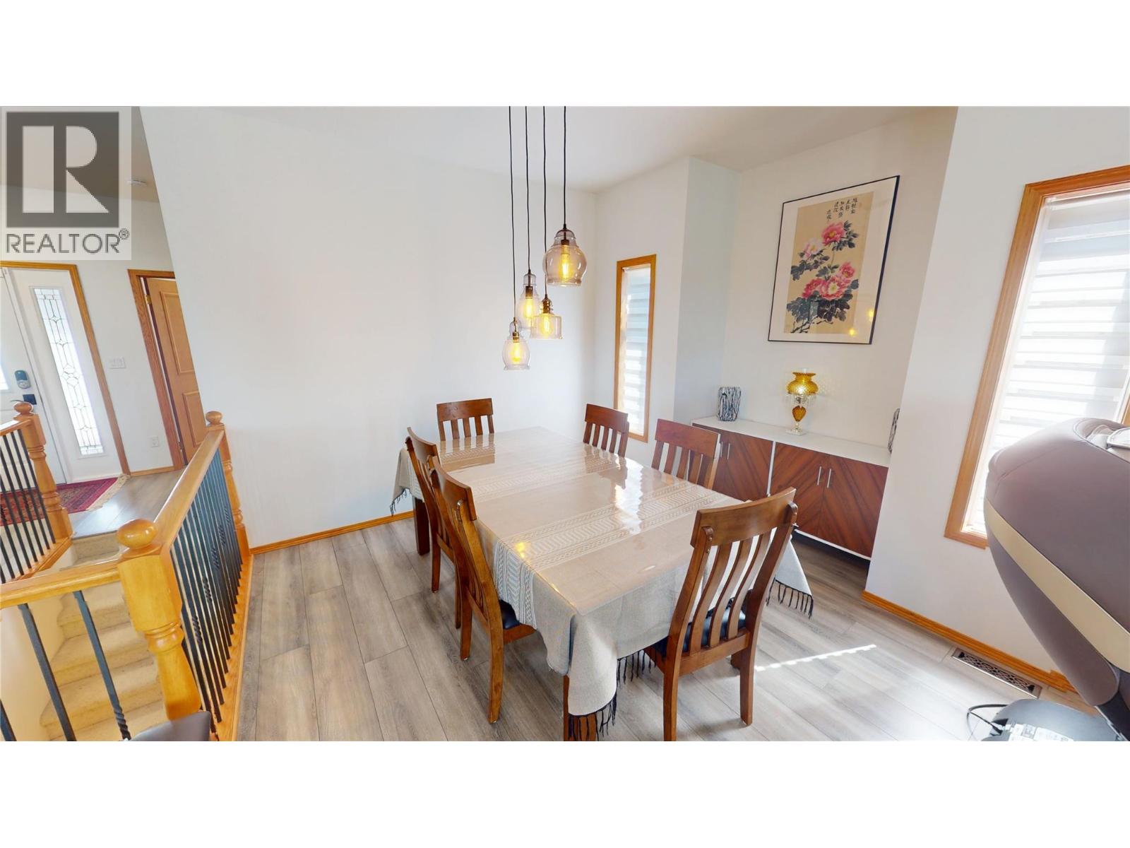 3329 Mt Fisher Drive, Cranbrook, British Columbia  V1C 6N6 - Photo 5 - 10396086
