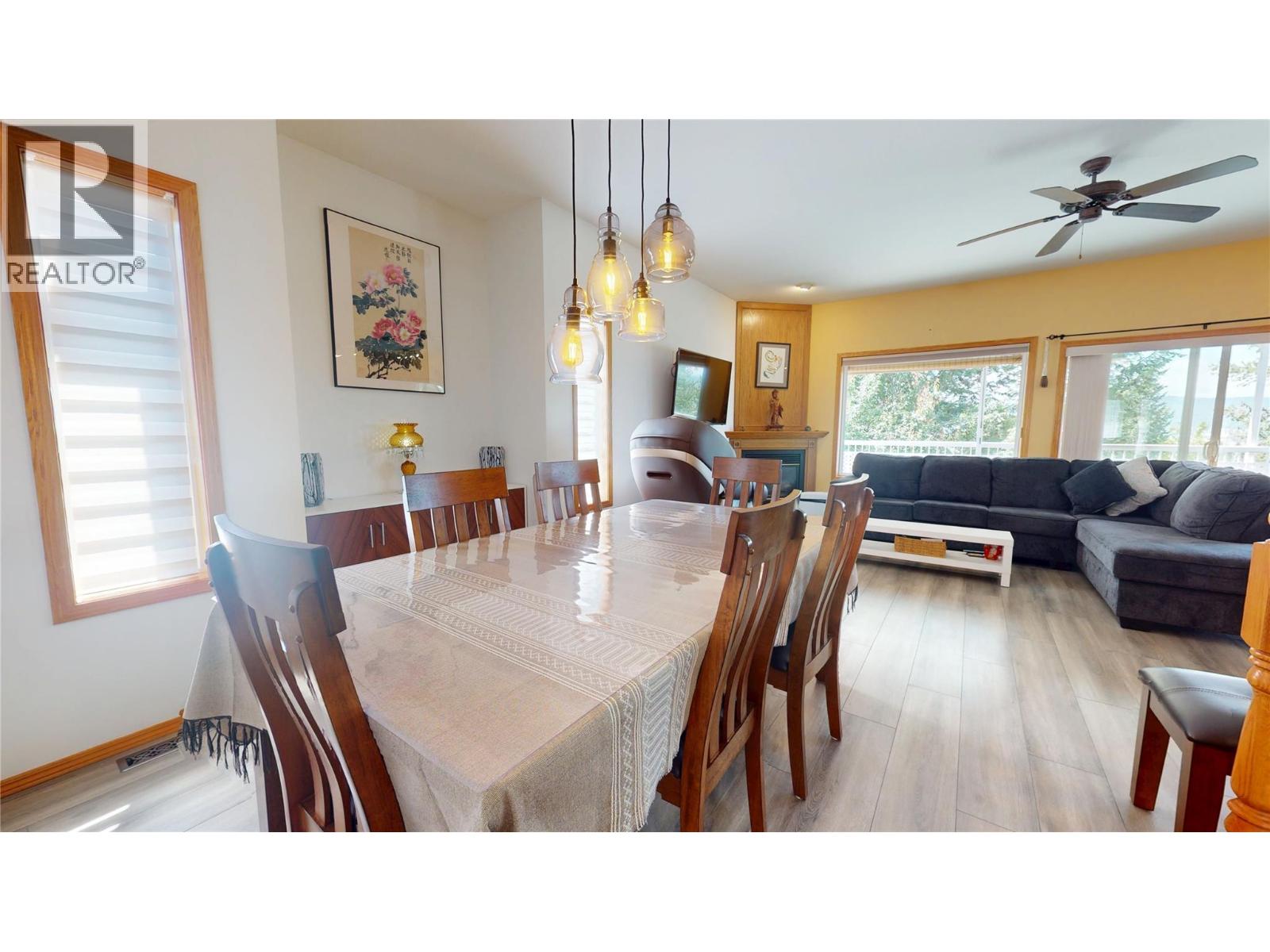 3329 Mt Fisher Drive, Cranbrook, British Columbia  V1C 6N6 - Photo 6 - 10396086