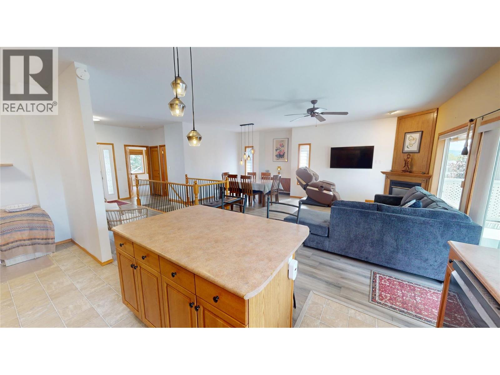 3329 Mt Fisher Drive, Cranbrook, British Columbia  V1C 6N6 - Photo 9 - 10396086