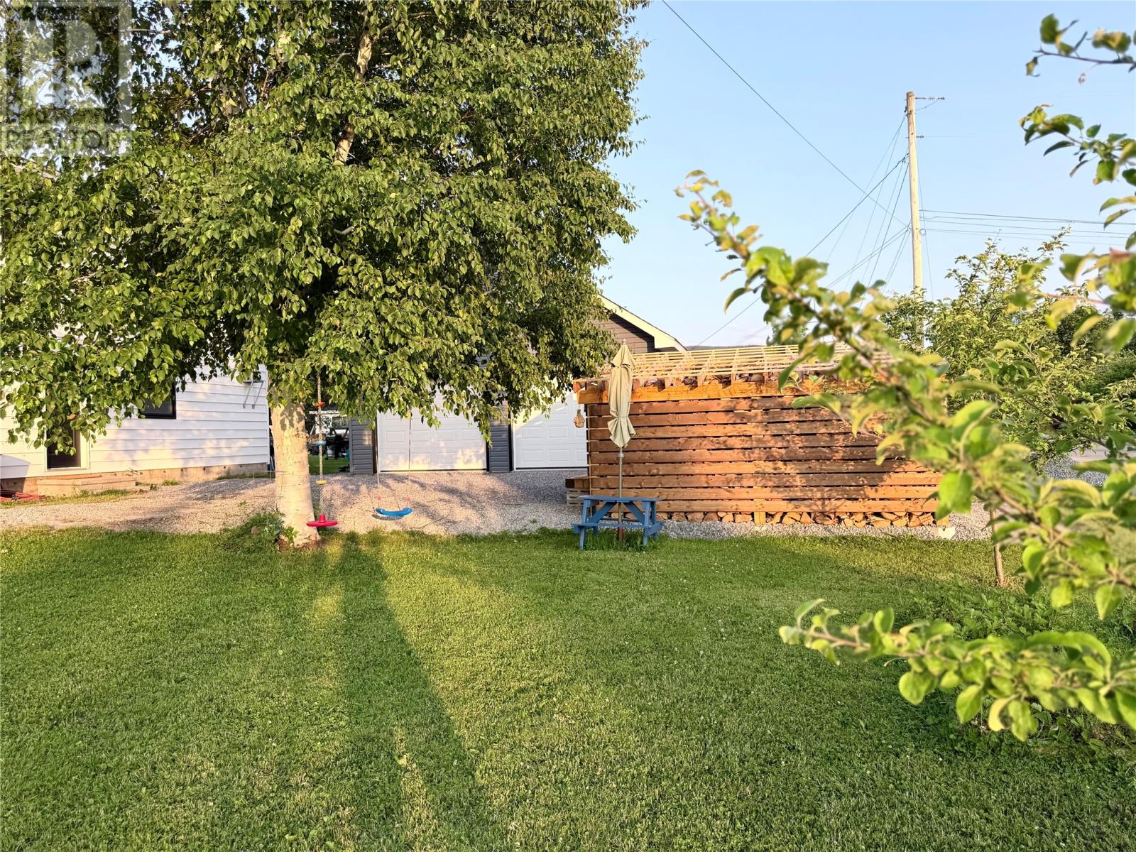 Photo 29