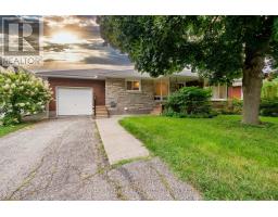 15 SPRINGBANK DRIVE, St. Catharines, Ontario