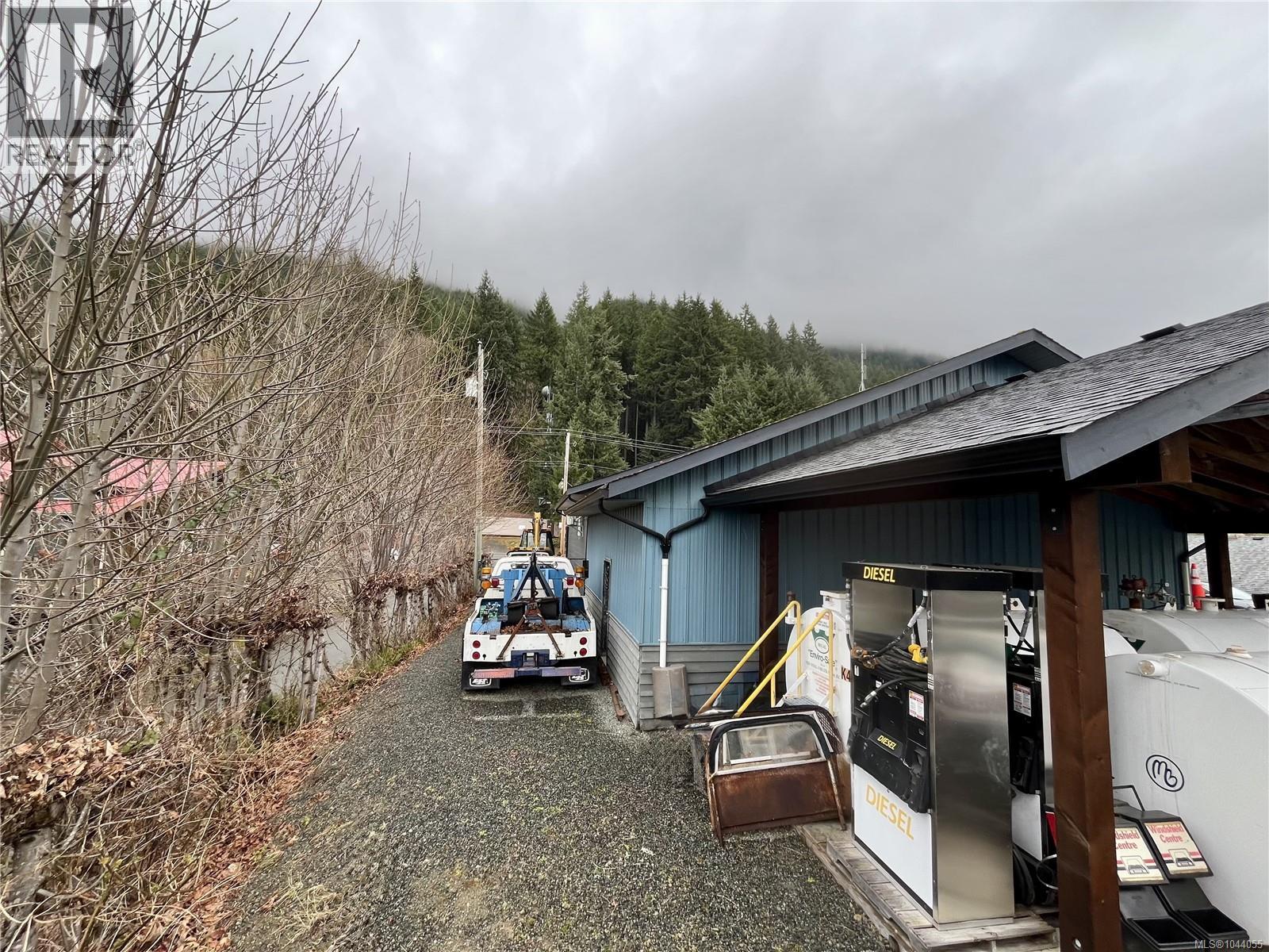 10514 Youbou Rd, Youbou, British Columbia  V0R 3E1 - Photo 22 - 1044055
