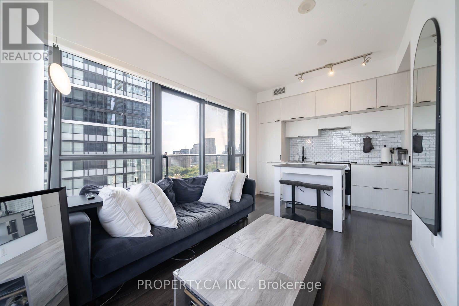 1506 - 159 Dundas Street E, Toronto, Ontario  M5B 1E4 - Photo 2 - C13613762