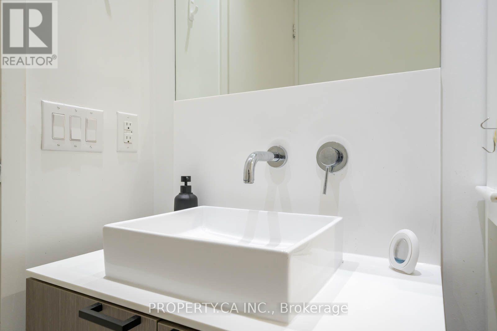 1506 - 159 Dundas Street E, Toronto, Ontario  M5B 1E4 - Photo 21 - C13613762