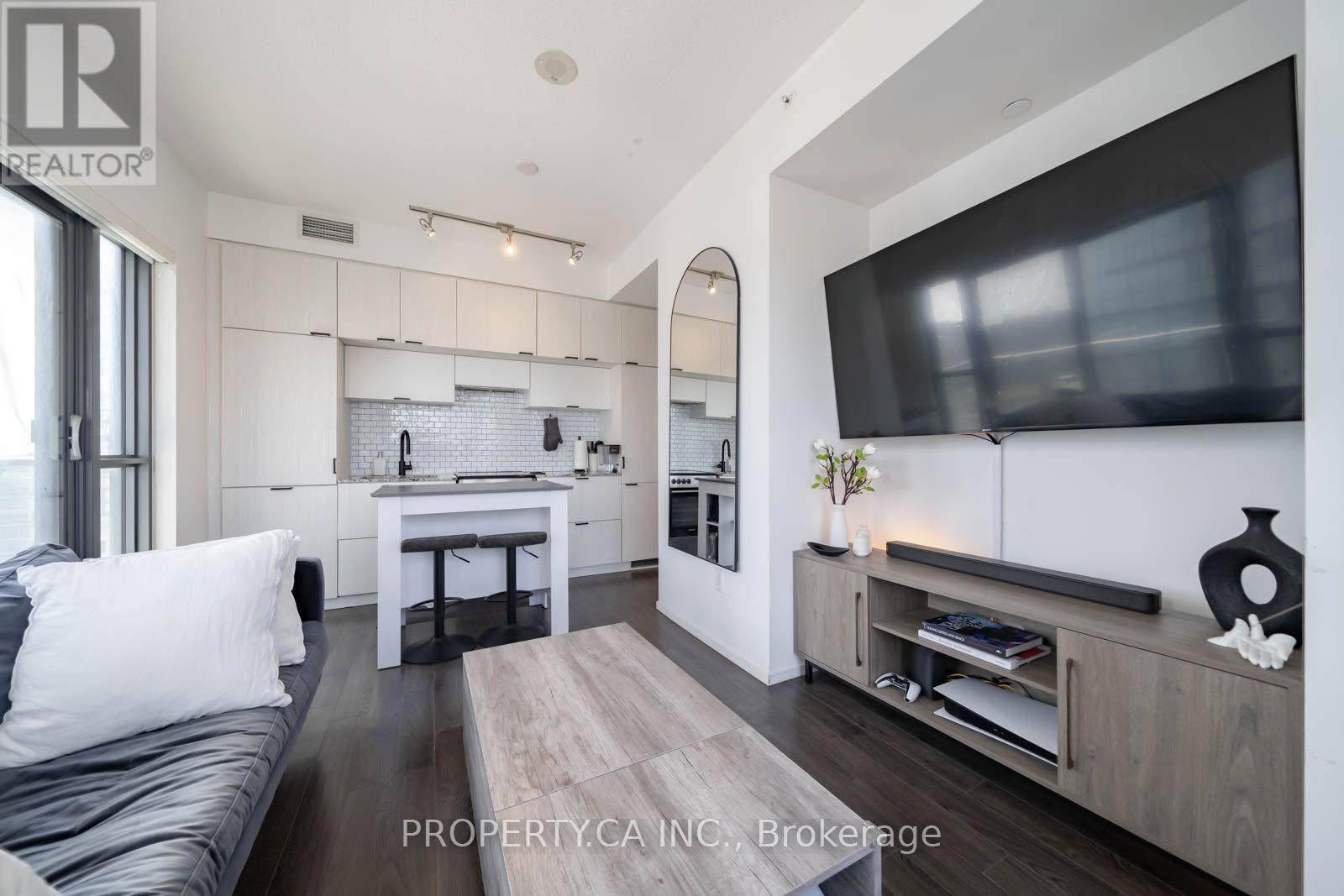1506 - 159 Dundas Street E, Toronto, Ontario  M5B 1E4 - Photo 3 - C13613762