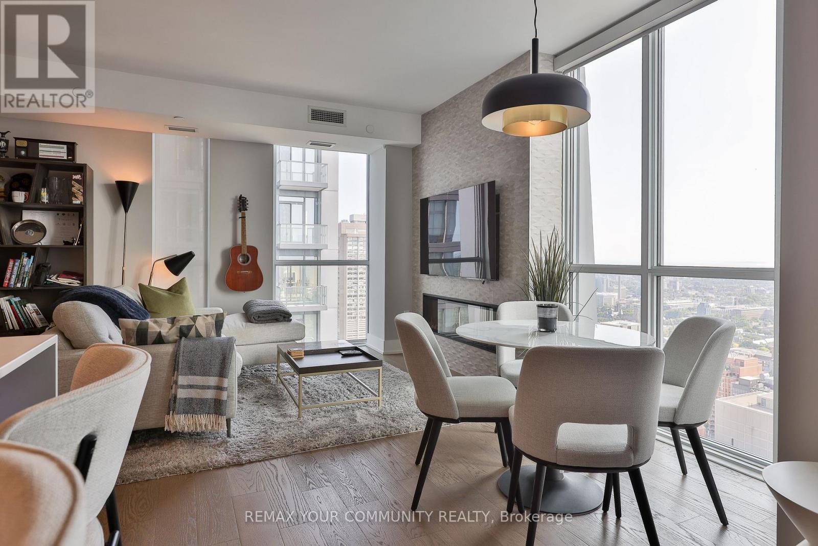 4301 - 1 Yorkville Avenue, Toronto, Ontario  M4W 0B1 - Photo 14 - C13613924