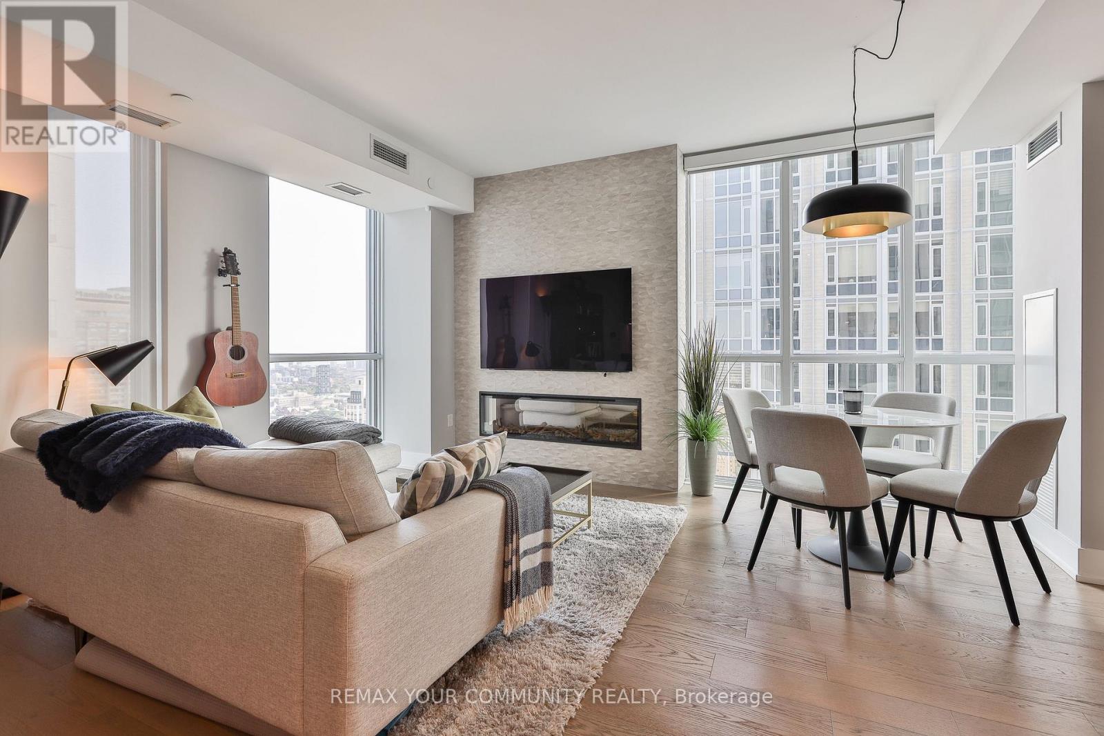 4301 - 1 Yorkville Avenue, Toronto, Ontario  M4W 0B1 - Photo 16 - C13613924