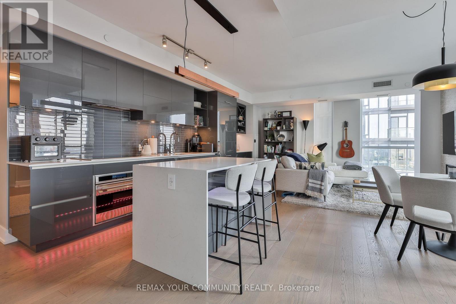 4301 - 1 Yorkville Avenue, Toronto, Ontario  M4W 0B1 - Photo 2 - C13613924