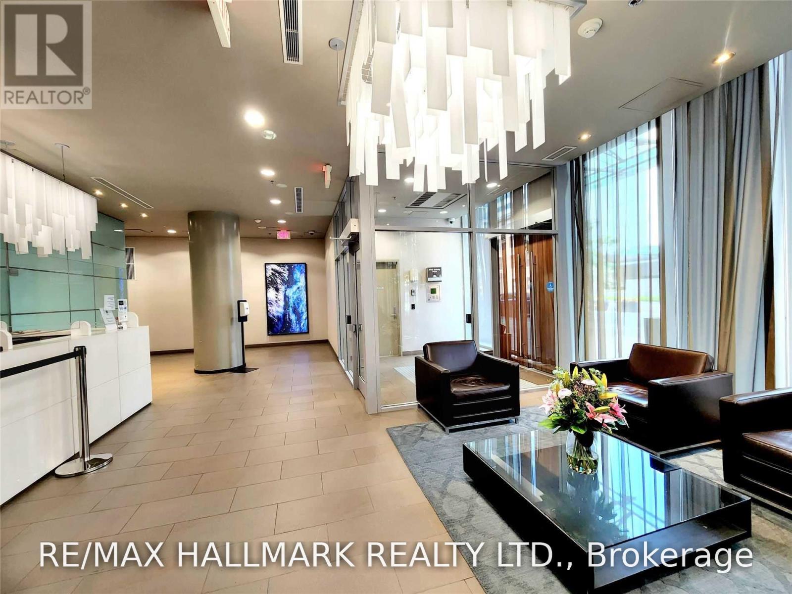 2703 - 126 Simcoe Street, Toronto, Ontario  M5H 4E6 - Photo 2 - C13614010