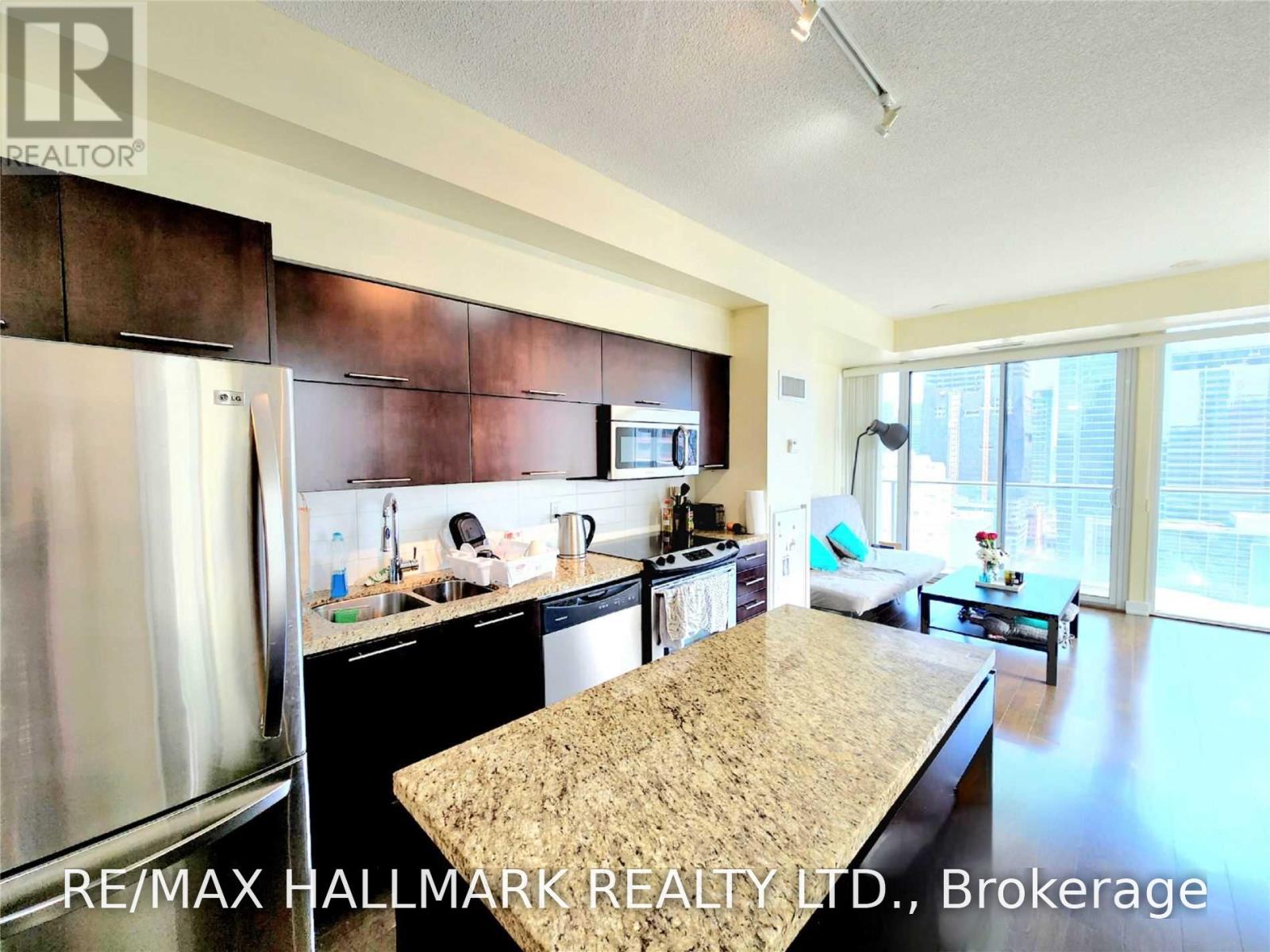 2703 - 126 Simcoe Street, Toronto, Ontario  M5H 4E6 - Photo 4 - C13614010