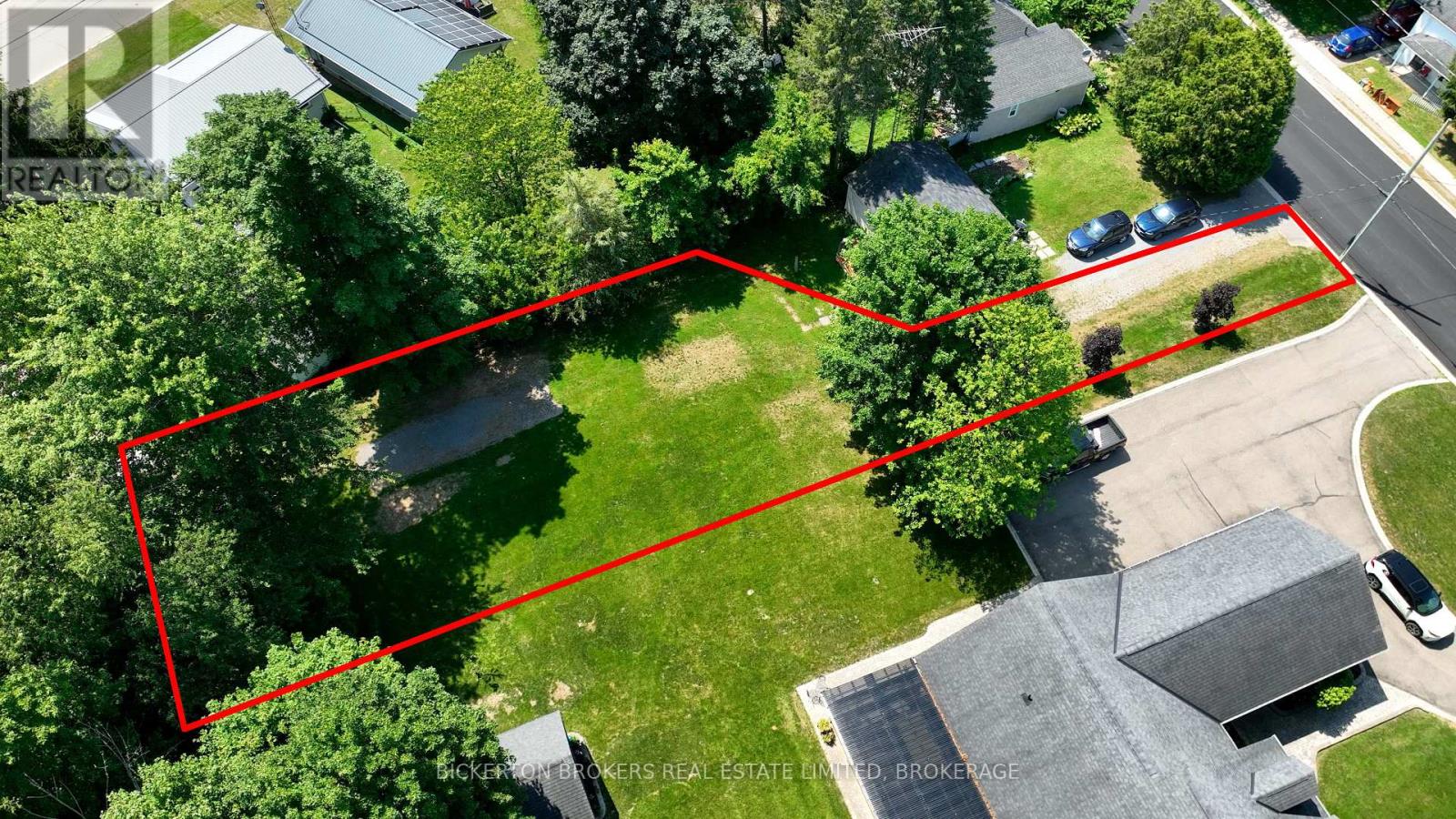 449 CHARLES STREET N, Gananoque, Ontario