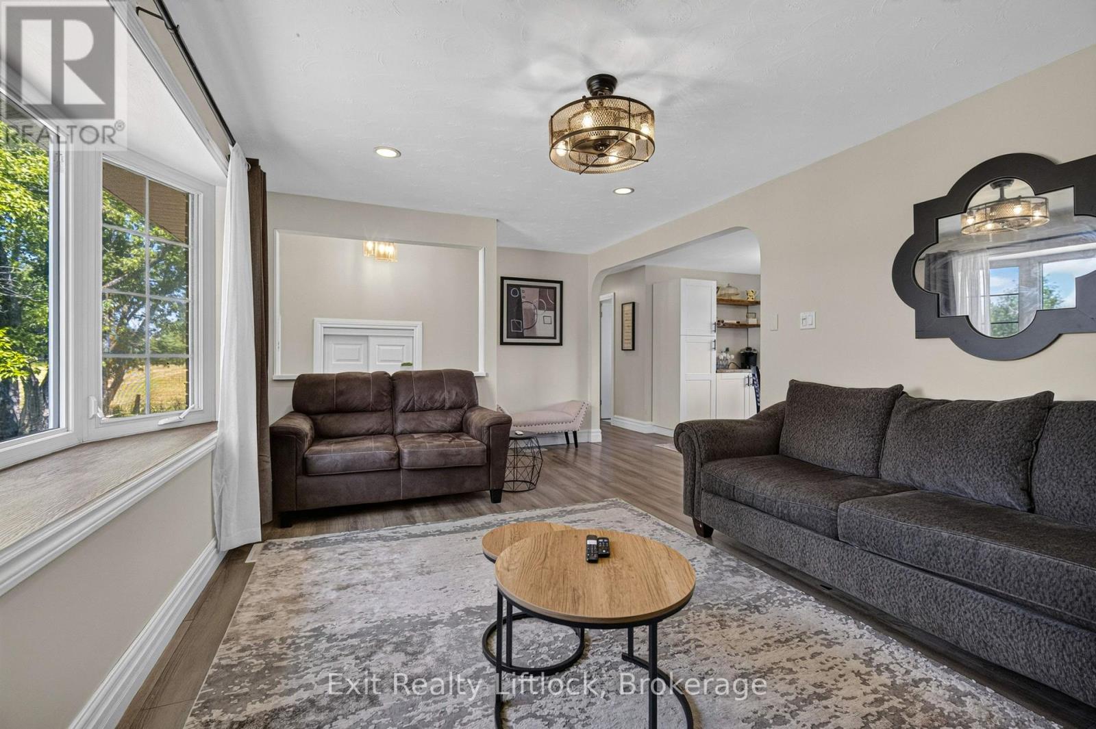 81 Fourth Line Dummer Road S, Douro-Dummer, Ontario  K0L 3A0 - Photo 10 - X13613884