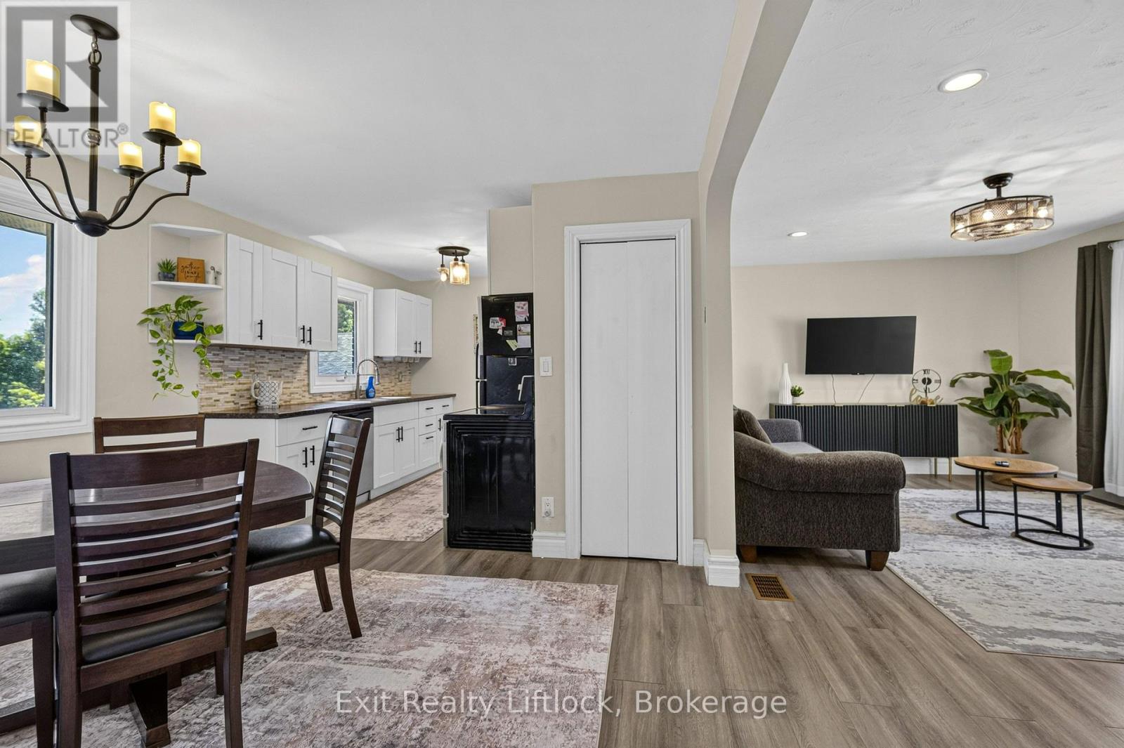 81 Fourth Line Dummer Road S, Douro-Dummer, Ontario  K0L 3A0 - Photo 14 - X13613884