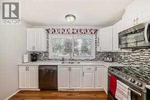 420 Whitehorn Place NE, Calgary, Alberta  T1Y 2B1 - Photo 6 - A2303313