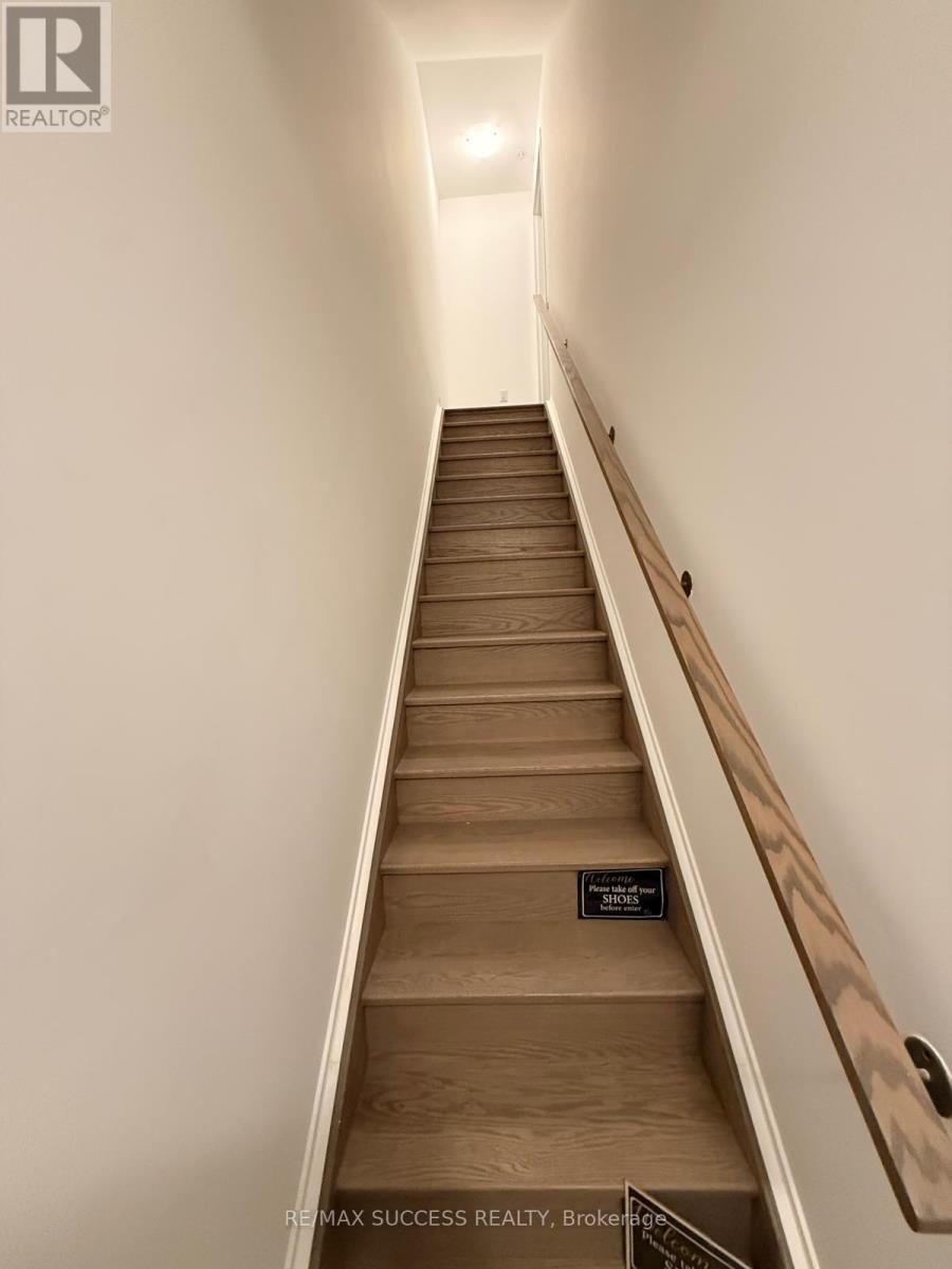 18 - 188 Angus Drive, Ajax, Ontario  L1S 0G5 - Photo 4 - E13613802