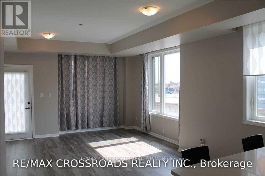 311 - 1460 Whites Road, Pickering, Ontario  L1V 0E8 - Photo 5 - E13614052